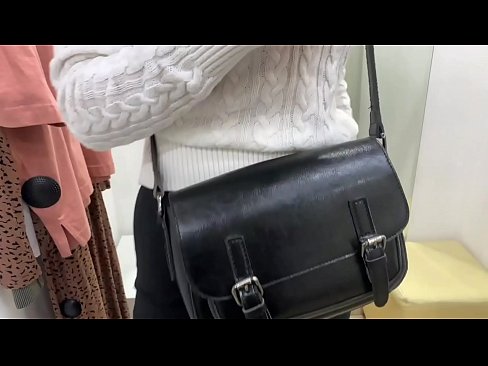 ❤️ Јавна мастурбација на младата кучка FeralBerry со дилдо во фитинг просторијата ❤❌ Порно видео на порно mk.full-porner-com.ru ☑